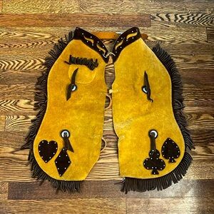 Kids’ cowboy costume genuine leather chaps.